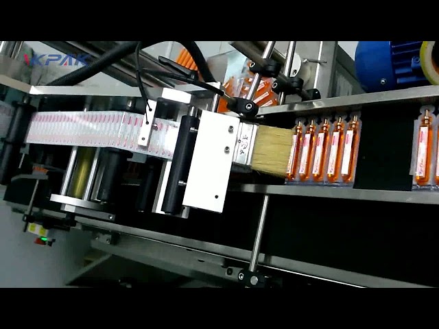 Аутоматска машина за етикетирање епрувета за прикупљање крви